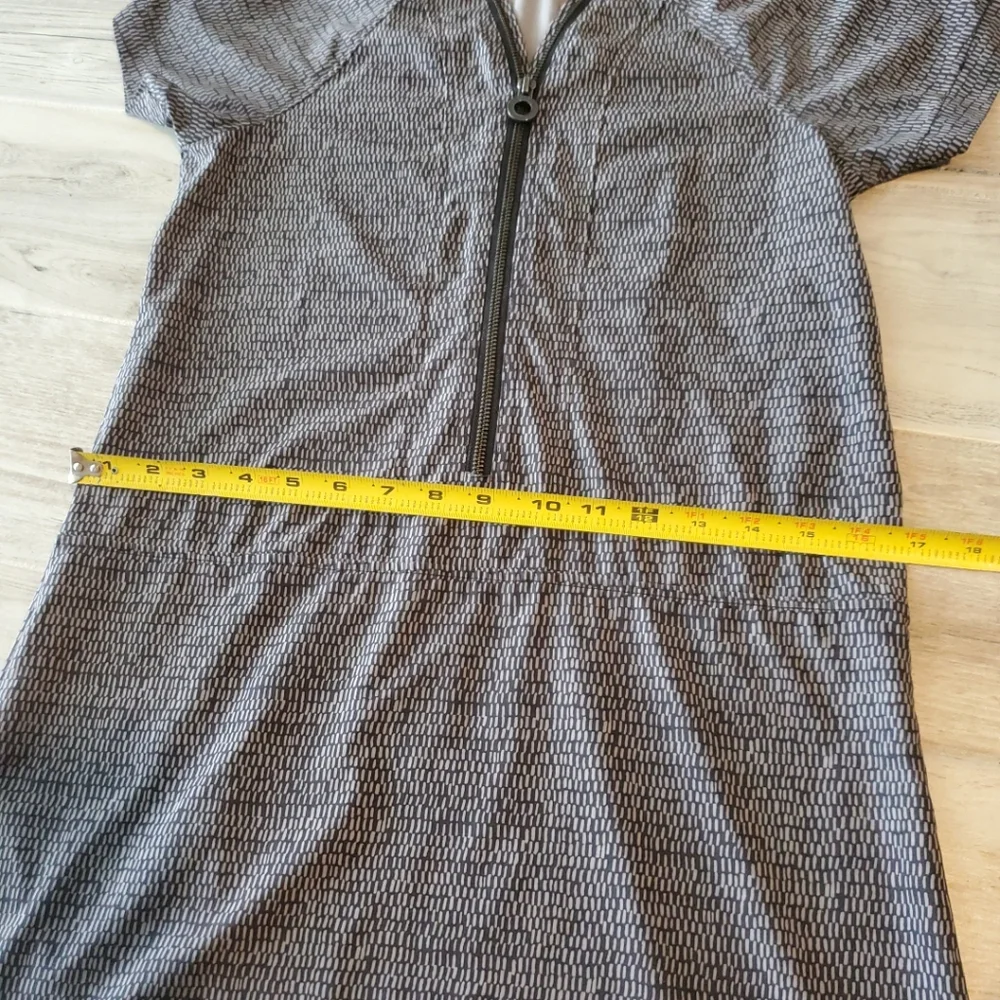 Lole Gray Geometric Zip Up XS Athletic Dress Recycled Fabric Pickleball Tennis - Picture 5 of 8